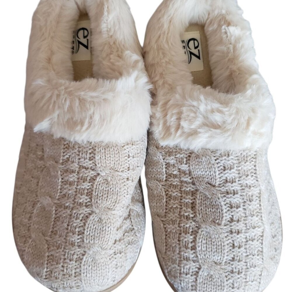 EZ Feet Cable Knit Faux Fur Lined Slippers Cream Size 7/8